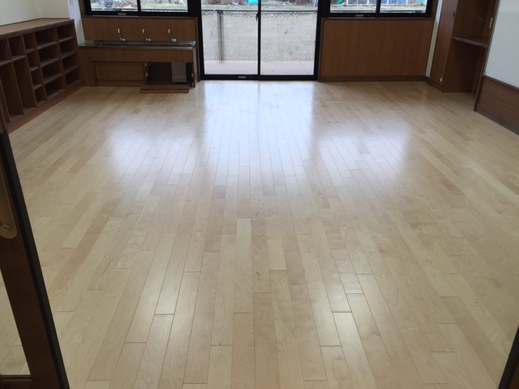 フローリング床工事直貼り施工